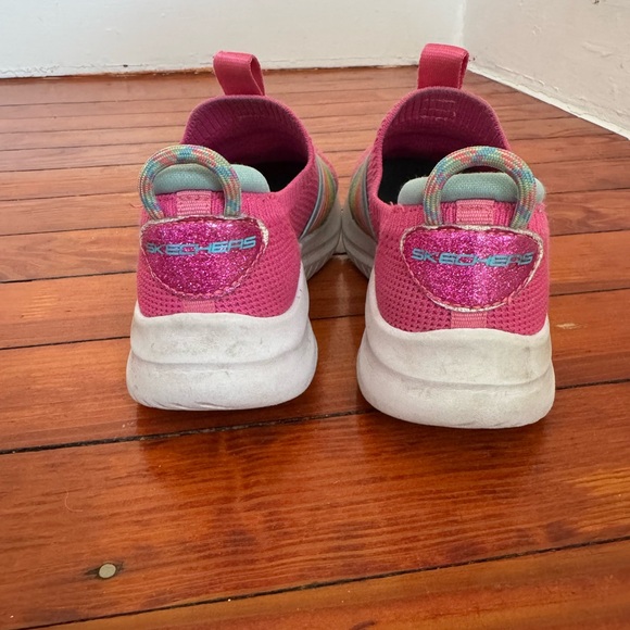 Skechers Ultra Flex 3.0 Slip-On Sneaker - Picture 3 of 7